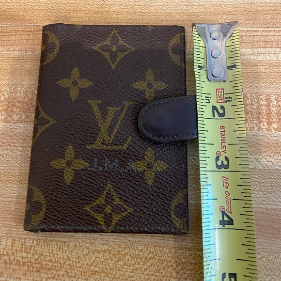 Louis Vuitton Vintage Monogram Credit Card Case - Picture 12 of 14